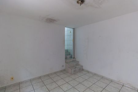Casa para alugar com 80m², 2 quartos e 2 vagas Casa para alugar com 80m², 2 quartos e 2 vagasQuarto 1