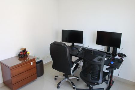 Apartamento à venda com 126m², 3 quartos e 3 vagasQuarto 2 - Suíte