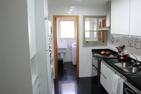 Apartamento à venda com 126m², 3 quartos e 3 vagasCozinha