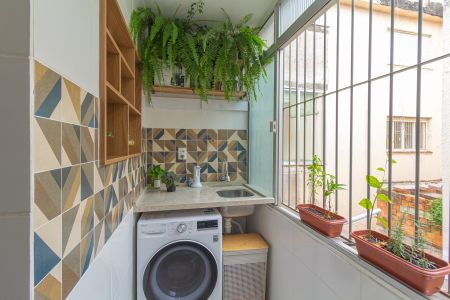 Apartamento à venda com 82m², 3 quartos e 1 vagaÁrea de Serviço