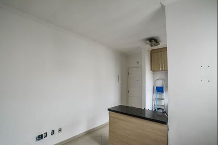 Apartamento para alugar com 78m², 2 quartos e 1 vagaSala