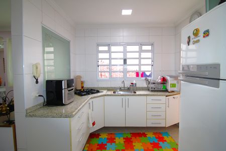 Casa à venda com 130m², 2 quartos e 3 vagasSala / Cozinha