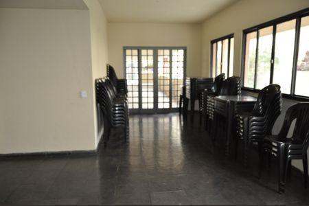 Apartamento para alugar com 42m², 2 quartos e 1 vagaÁrea comum