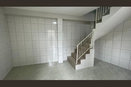 Casa para alugar com 135m², 4 quartos e 2 vagas Casa para alugar com 135m², 4 quartos e 2 vagasCozinha - Edícula
