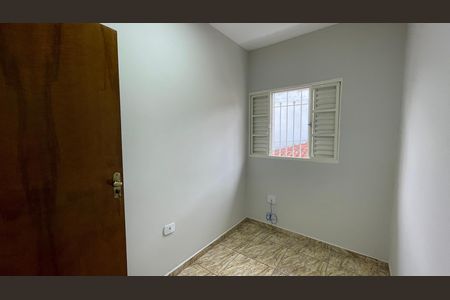 Casa para alugar com 135m², 4 quartos e 2 vagas Casa para alugar com 135m², 4 quartos e 2 vagasQuarto 2