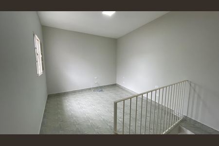 Casa para alugar com 135m², 4 quartos e 2 vagas Casa para alugar com 135m², 4 quartos e 2 vagasQuarto Suíte - Edícula
