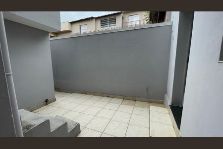 Casa para alugar com 135m², 4 quartos e 2 vagas Casa para alugar com 135m², 4 quartos e 2 vagasÁrea de Serviço