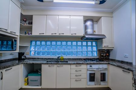 Casa à venda com 186m², 3 quartos e 2 vagasCozinha