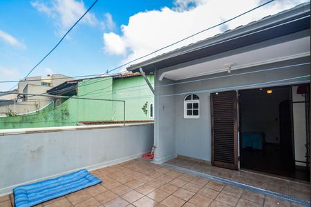 Casa à venda com 186m², 3 quartos e 2 vagasVaranda da Suite