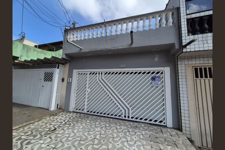 Casa à venda com 186m², 3 quartos e 2 vagasFachada