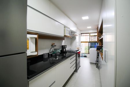 Apartamento à venda com 95m², 2 quartos e 1 vagaCozinha