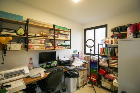 Apartamento à venda com 95m², 2 quartos e 1 vagaQuarto de Serviço