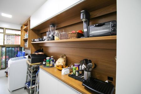 Apartamento à venda com 95m², 2 quartos e 1 vagaCozinha