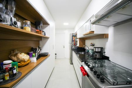Apartamento à venda com 95m², 2 quartos e 1 vagaCozinha