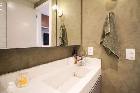 Apartamento à venda com 95m², 2 quartos e 1 vagaBanheiro da Suíte