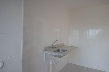 Apartamento para alugar com 50m², 2 quartos e 1 vaga Apartamento para alugar com 50m², 2 quartos e 1 vagaCozinha e Área de Serviço