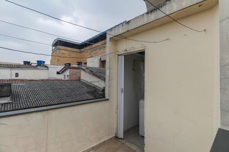 Casa à venda com 73m², 3 quartos e 1 vagaÁrea de Serviço
