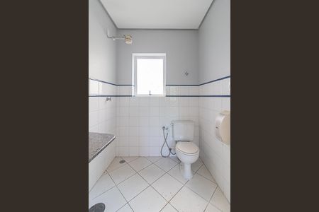 Casa para alugar com 240m², 8 quartos e 3 vagas Casa para alugar com 240m², 8 quartos e 3 vagasBanheiro da Suíte 8