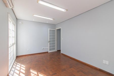Casa para alugar com 240m², 8 quartos e 3 vagas Casa para alugar com 240m², 8 quartos e 3 vagasSuíte 7