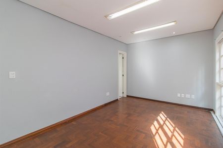 Casa para alugar com 240m², 8 quartos e 3 vagas Casa para alugar com 240m², 8 quartos e 3 vagasSuíte 7