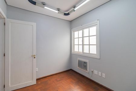 Casa para alugar com 240m², 8 quartos e 3 vagas Casa para alugar com 240m², 8 quartos e 3 vagasQuarto 6