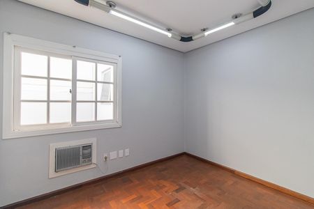 Casa para alugar com 240m², 8 quartos e 3 vagas Casa para alugar com 240m², 8 quartos e 3 vagasQuarto 6