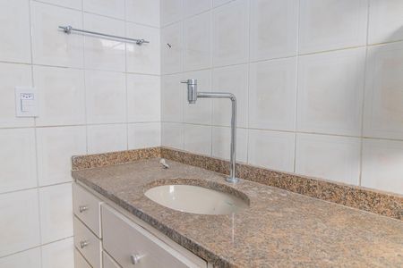 Casa para alugar com 240m², 8 quartos e 3 vagas Casa para alugar com 240m², 8 quartos e 3 vagasBanheiro Social