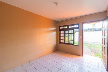 Casa de condomínio à venda com 70m², 2 quartos e 3 vagas Casa de condomínio à venda com 70m², 2 quartos e 3 vagasSala