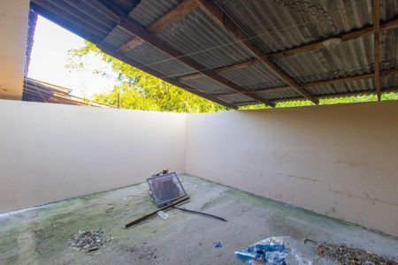 Casa de condomínio à venda com 70m², 2 quartos e 3 vagas Casa de condomínio à venda com 70m², 2 quartos e 3 vagasÁrea de Serviço