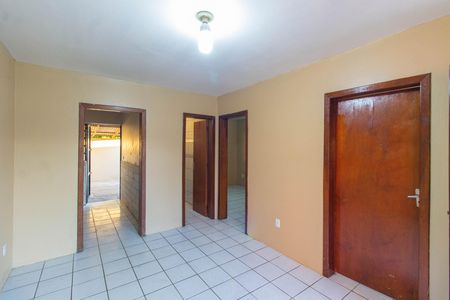 Casa de condomínio à venda com 70m², 2 quartos e 3 vagas Casa de condomínio à venda com 70m², 2 quartos e 3 vagasSala