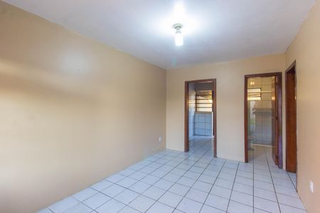 Casa de condomínio à venda com 70m², 2 quartos e 3 vagas Casa de condomínio à venda com 70m², 2 quartos e 3 vagasSala