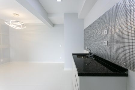 Apartamento para alugar com 70m², 2 quartos e 1 vaga Apartamento para alugar com 70m², 2 quartos e 1 vagaCozinha