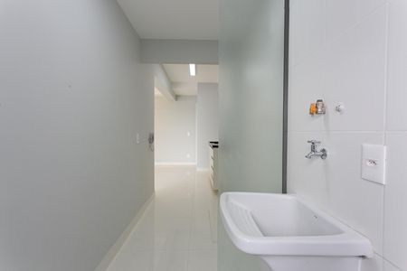 Apartamento para alugar com 70m², 2 quartos e 1 vaga Apartamento para alugar com 70m², 2 quartos e 1 vagaÁrea de Serviço