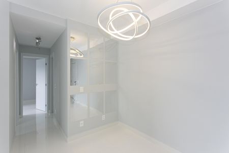 Apartamento para alugar com 70m², 2 quartos e 1 vaga Apartamento para alugar com 70m², 2 quartos e 1 vagaSala