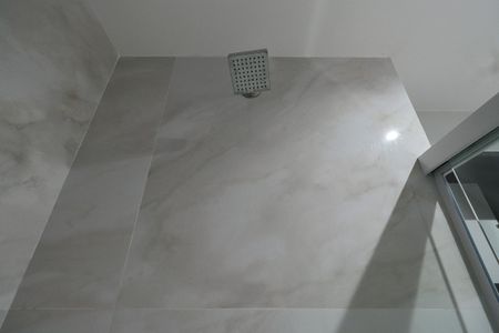 Apartamento à venda com 70m², 2 quartos e 1 vaga Apartamento à venda com 70m², 2 quartos e 1 vagaBanheiro da Suíte