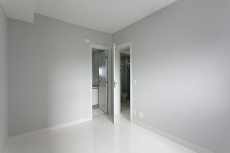 Apartamento para alugar com 70m², 2 quartos e 1 vaga Apartamento para alugar com 70m², 2 quartos e 1 vagaSuíte
