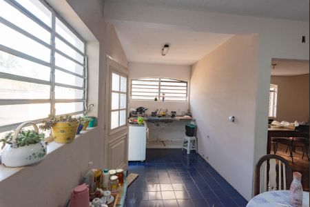 Casa à venda com 199m², 3 quartos e 2 vagas Casa à venda com 199m², 3 quartos e 2 vagasCozinha