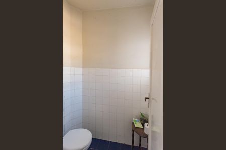 Casa à venda com 199m², 3 quartos e 2 vagas Casa à venda com 199m², 3 quartos e 2 vagasLavabo