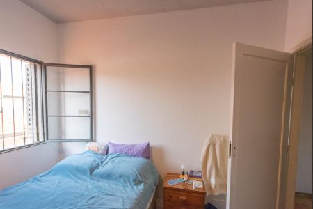 Casa à venda com 199m², 3 quartos e 2 vagas Casa à venda com 199m², 3 quartos e 2 vagasQuarto 2