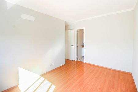 Apartamento à venda com 79m², 2 quartos e 2 vagasSuíte
