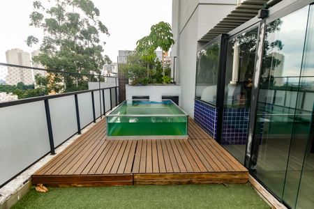 Apartamento à venda com 140m², 1 quarto e 3 vagasPiscina Coberta