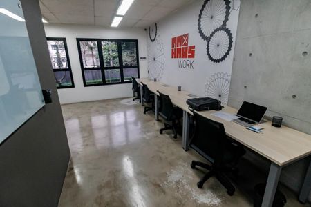 Apartamento à venda com 140m², 1 quarto e 3 vagasCoworking