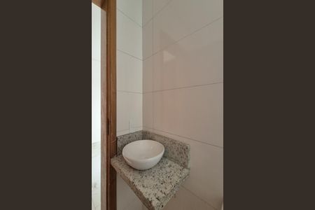 Casa à venda com 130m², 3 quartos e 6 vagasBanheiro da suíte