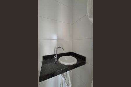 Apartamento à venda com 80m², 2 quartos e 1 vaga Apartamento à venda com 80m², 2 quartos e 1 vagaBanheiro