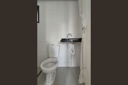 Apartamento à venda com 80m², 2 quartos e 1 vaga Apartamento à venda com 80m², 2 quartos e 1 vagaBanheiro