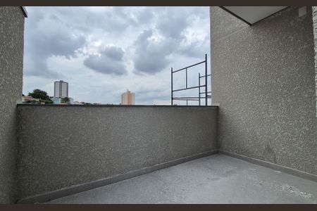 Apartamento à venda com 80m², 2 quartos e 1 vaga Apartamento à venda com 80m², 2 quartos e 1 vagaVaranda