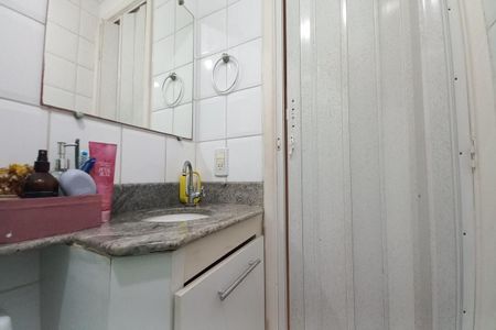 Apartamento à venda com 65m², 3 quartos e 1 vaga Apartamento à venda com 65m², 3 quartos e 1 vagaBanheiro