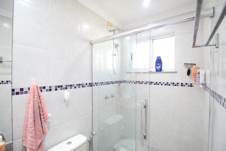 Apartamento à venda com 69m², 2 quartos e 1 vagaBanheiro da suíte