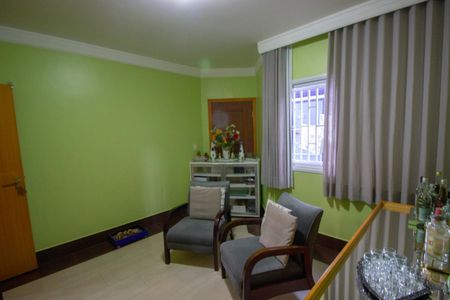 Casa para alugar com 314m², 5 quartos e 2 vagasQuarto 1