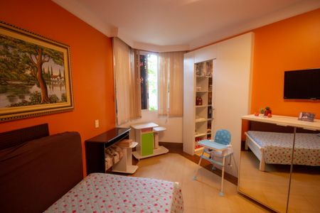 Casa para alugar com 314m², 5 quartos e 2 vagasSala